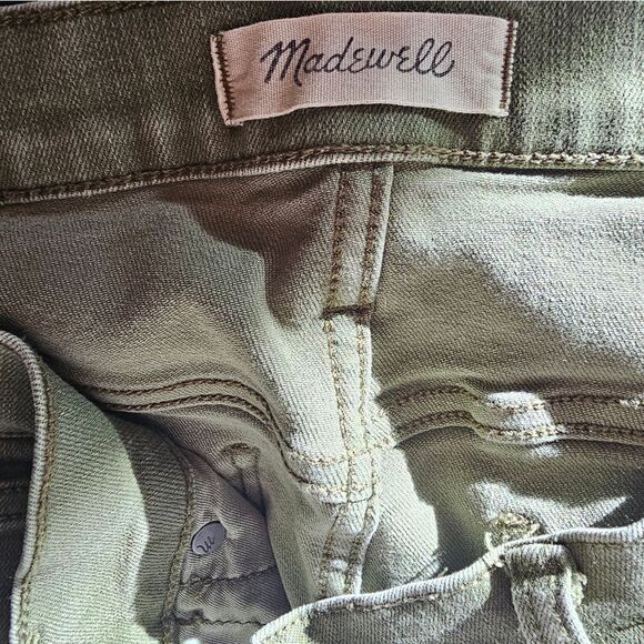 Madewell olive green 9" high rise skinny crop sz 29 with 26" inseam - Picture 6 of 6